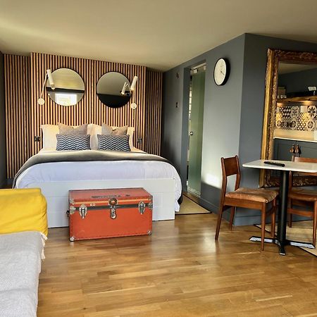 Rockmount Rooms & Apartment Тавісток Екстер'єр фото