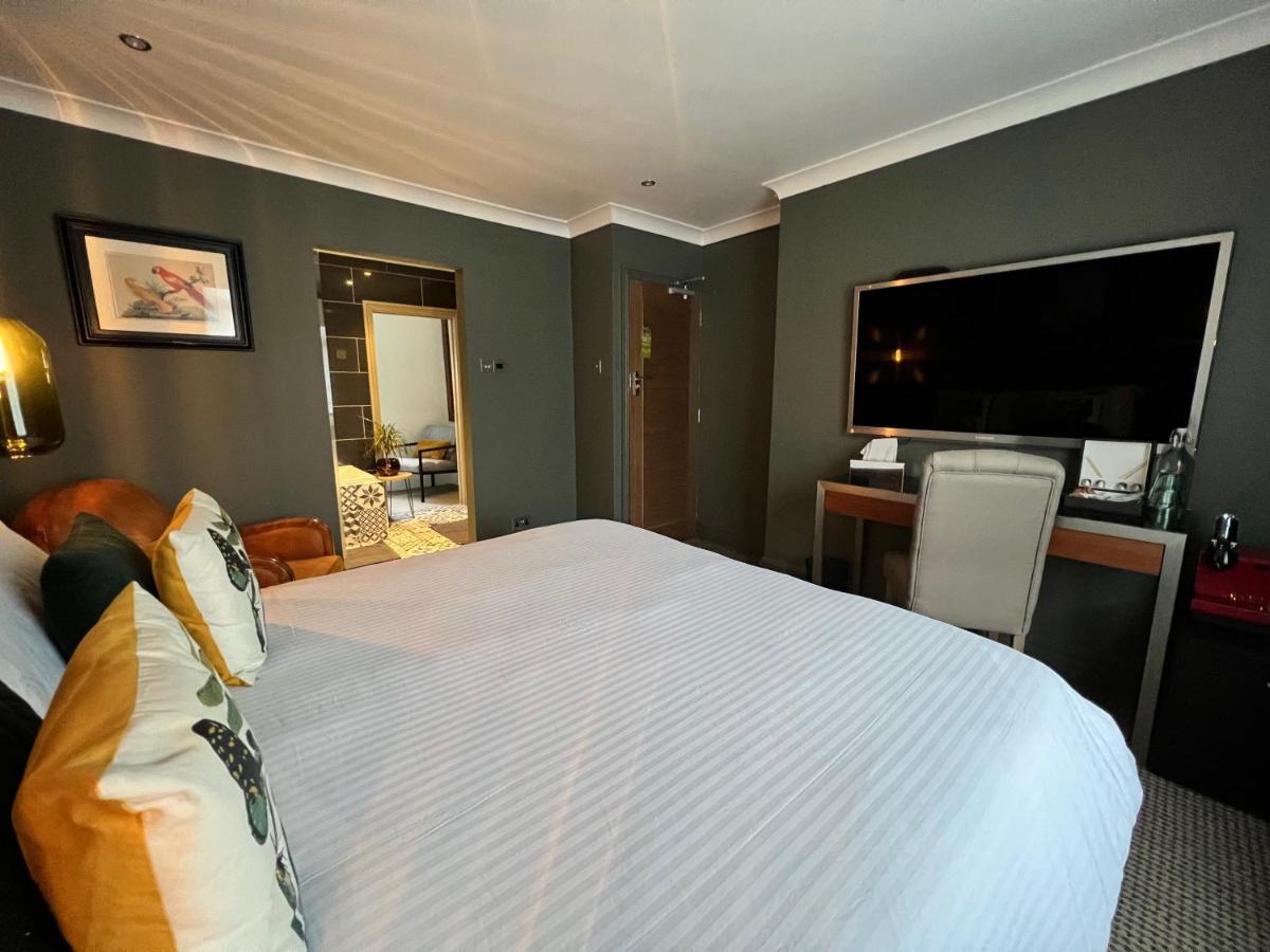 Rockmount Rooms & Apartment Тавісток Екстер'єр фото